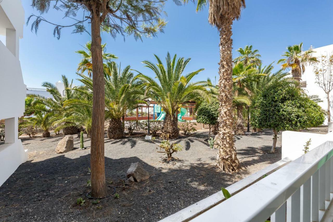 Daruma Apartments Costa Teguise Dış mekan fotoğraf